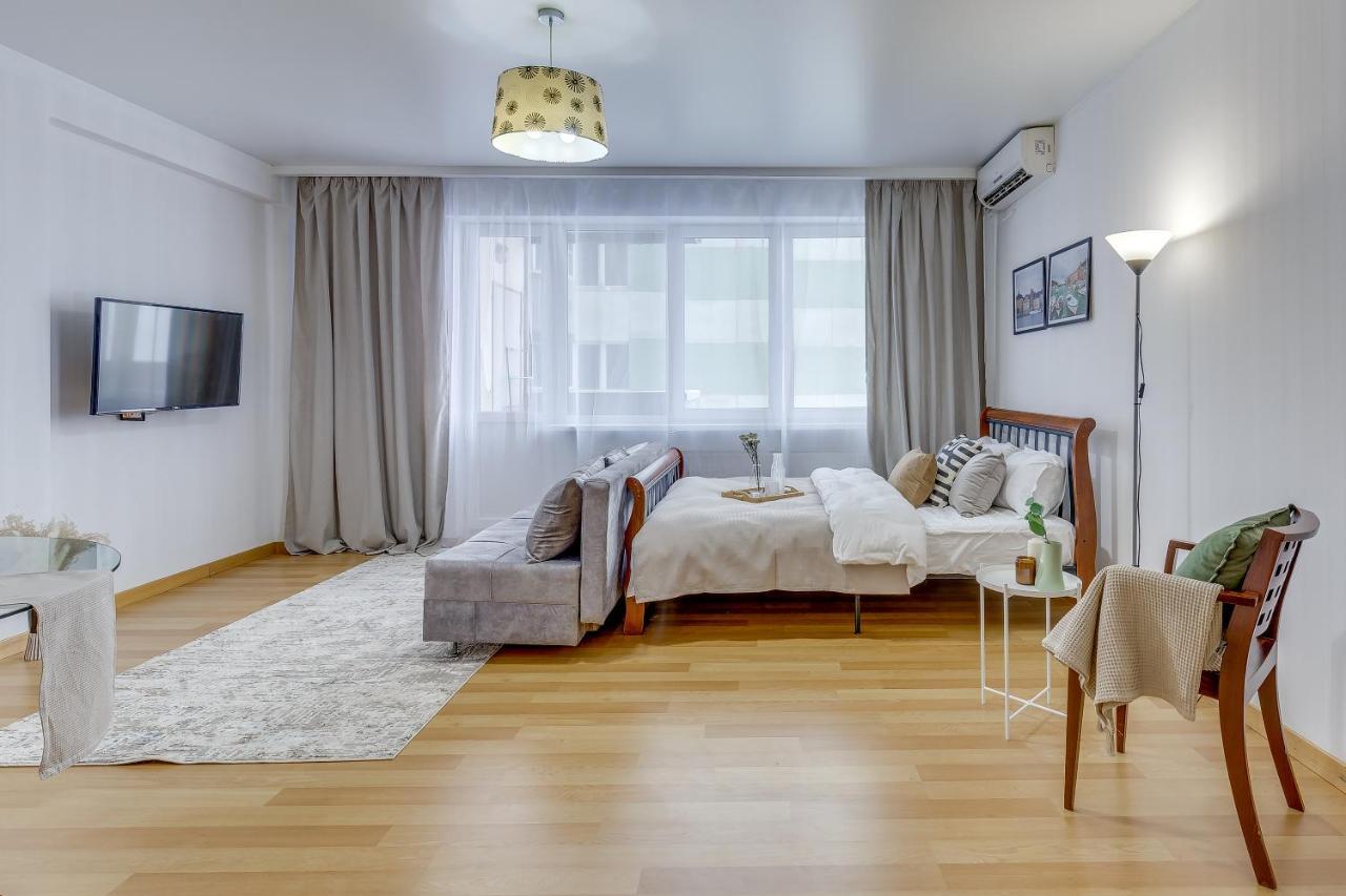 Как Дома - Квартира С Красивым Дизайном Almaty Exterior photo